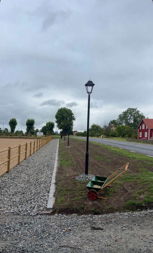 Belysningsstolpe Grå