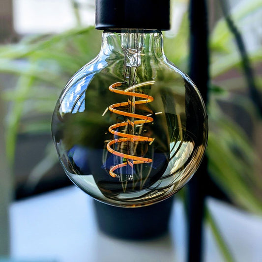 LED-lampa VIDEX-E27-G95-4W-FIL-DIM-SPIRAL-GRAPHITE-WW