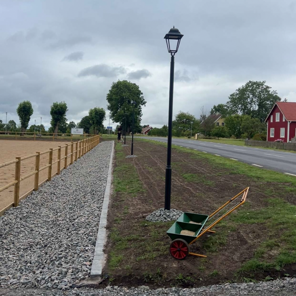 Belysningsstolpe Svart