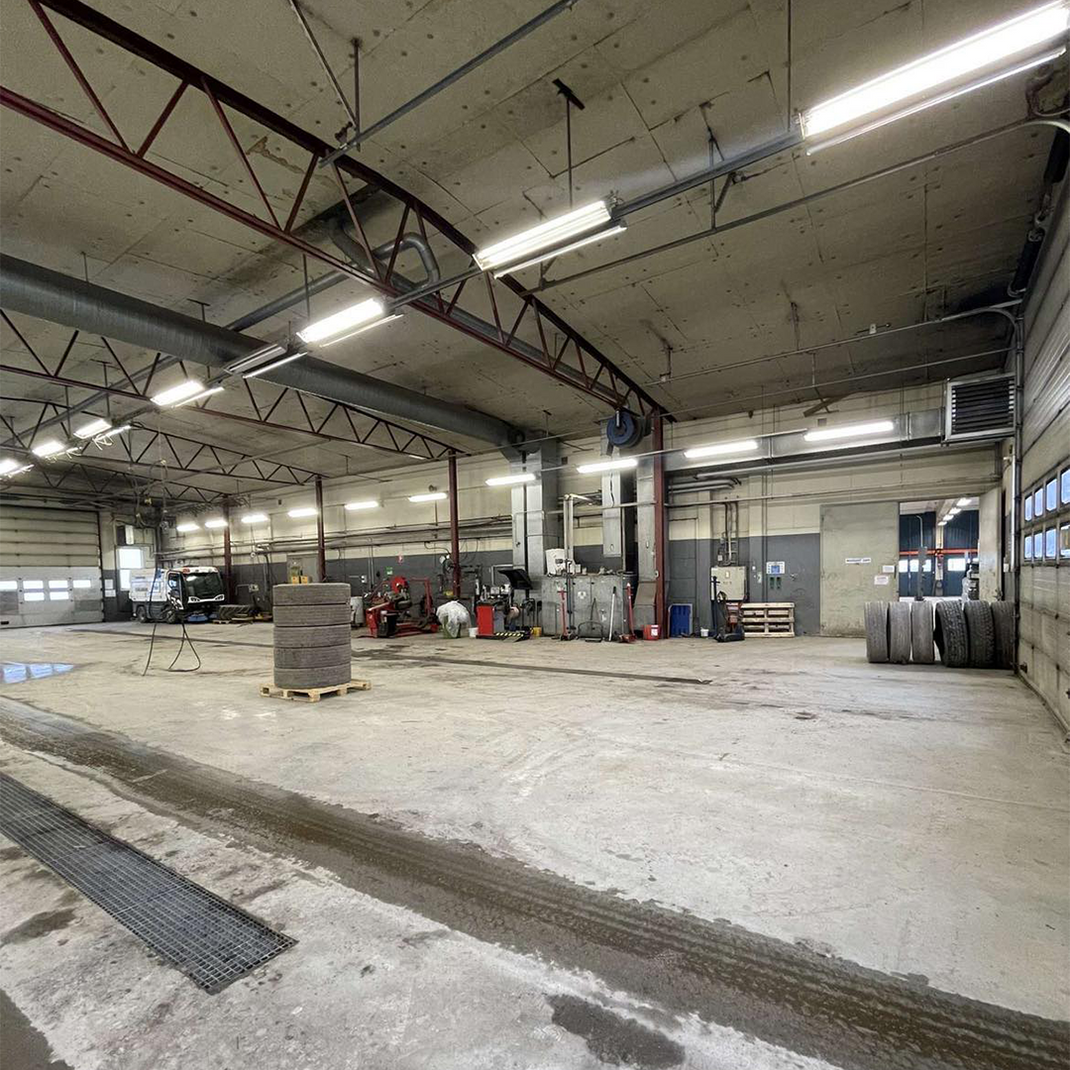 Tvätthall för bussar med 22W LED-lysrör